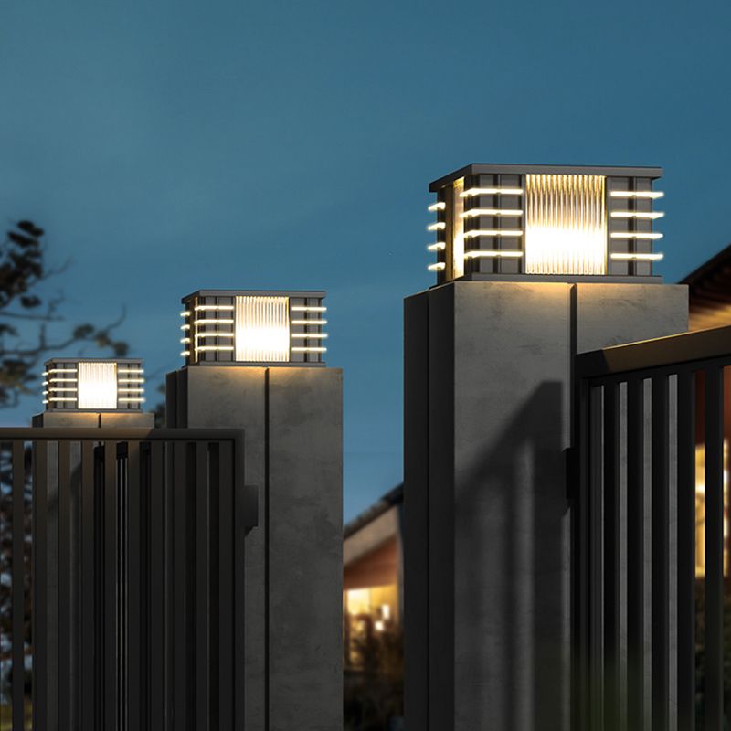 Square Contemporary Waterproof Pillar Light with Metal for Courtyard