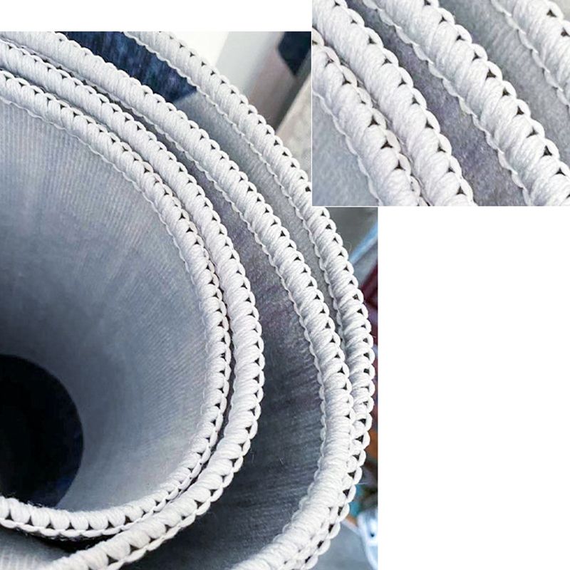 Black Modern Rug Polyester Graphic Rug Tear Resistant Rug for Living Room