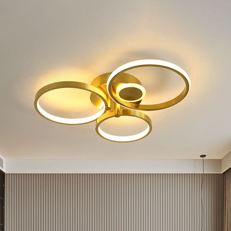 Circular Bedroom Ceiling Mounted Fixture Metal LED Minimalism Flush Mount Lamp in Gold, Warm/White Light