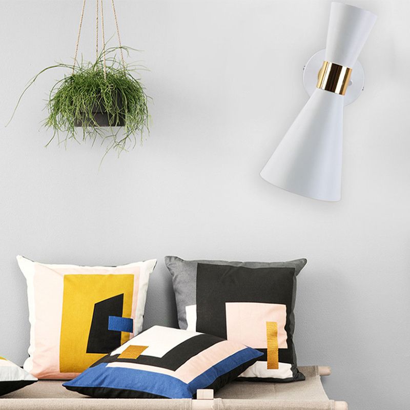 Metal Geometric Shape Wall Light Modern Style Wall Light Sconce