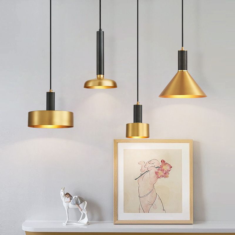 1 léger pendentif suspension de style postmoderne éclairage suspendu en métal pour le salon