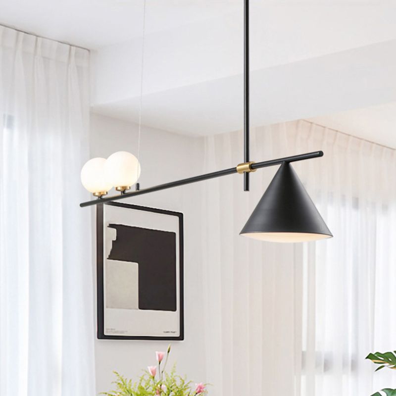Metal Cone Island Light Contemporary 3 Heads Dining Room Hanging Ceiling Light in Gold/Black