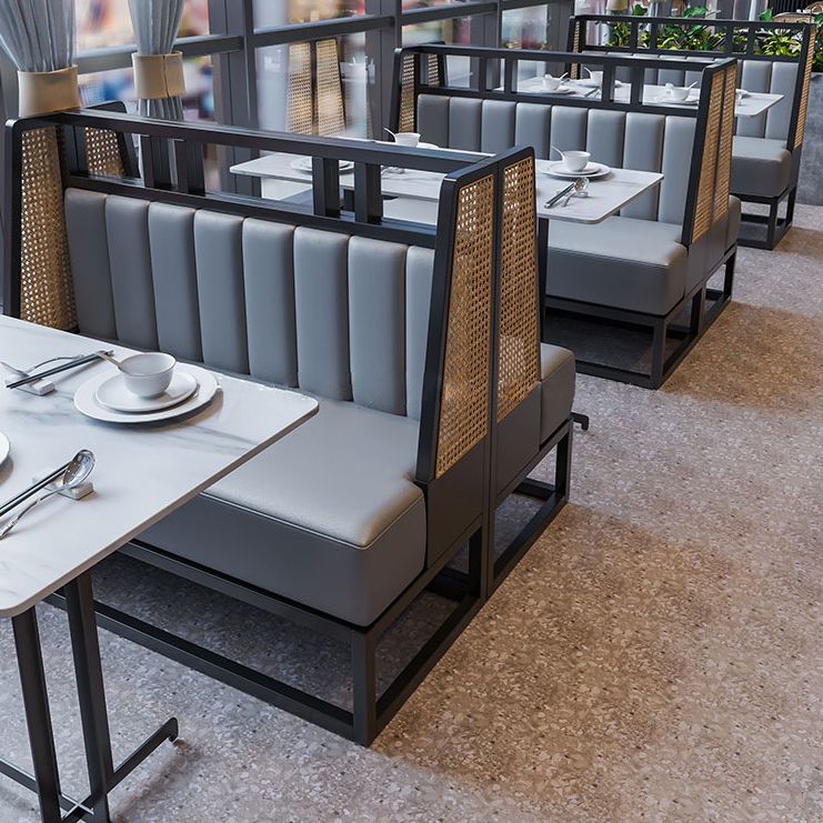 Tavolo da pranzo in stile industriale bianco tavolo da pranzo in pietra sinterizzato con cornice nera per sala da pranzo