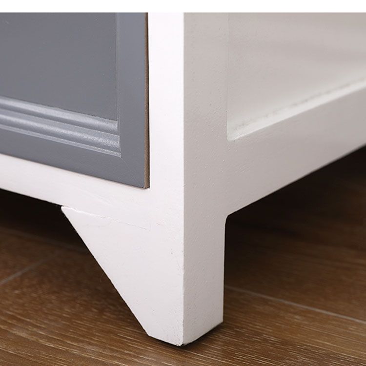 Retro Style Storage Chest Vertical Solid Wood Storage Chest Dresser for Bedroom