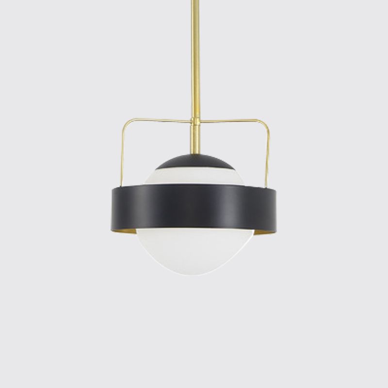 Luz de colgante global de estilo moderno vidrio esmerilado y metal 1 lámpara colgante de acabado negro claro