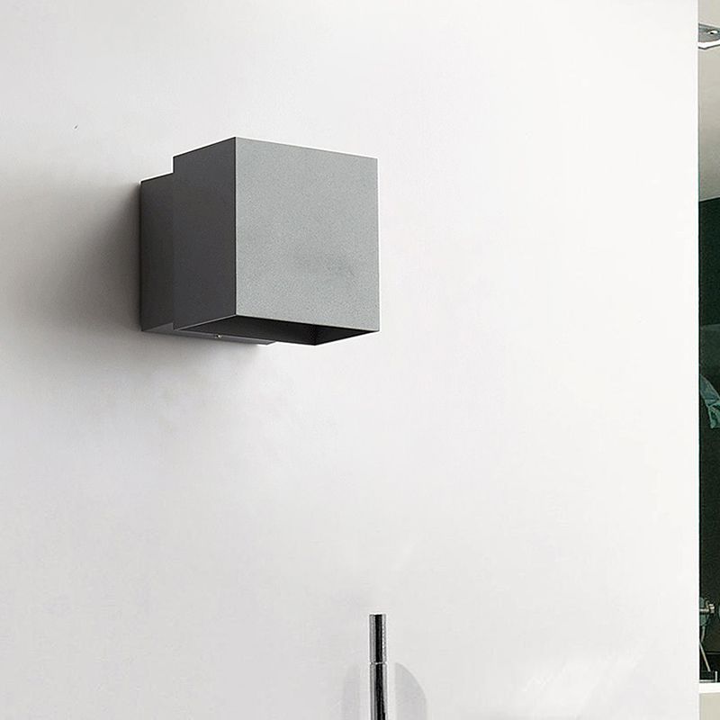 Cuboid op en neer LED Wall SCONCE Hedendaags metalen zwart/grijs/witte buitenwandbevestiging Licht met verstelbare hoek