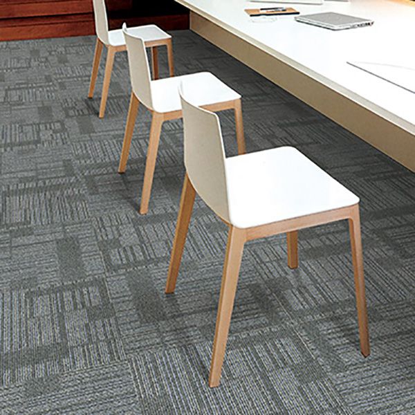 Modern Carpet Tile Loose Lay Non-Skid Fade Resistant Carpet Floor Tile