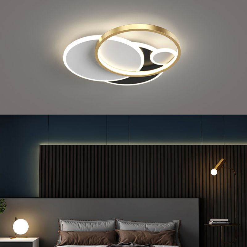 Circulaire moderne Flush Ceiling Light Metallic Bedroom Flush Mount LED Light in Black-White