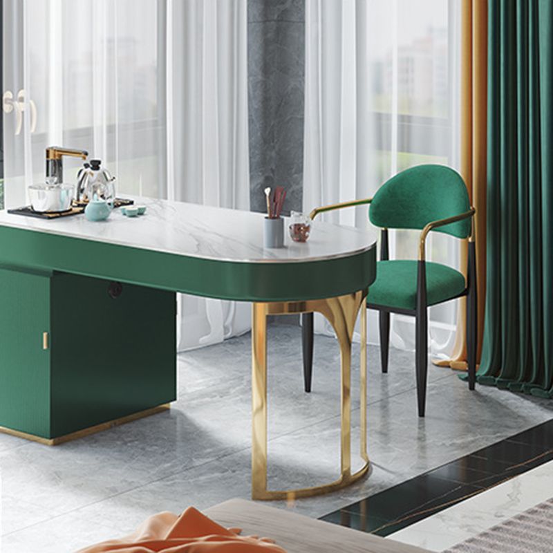 Silla de comedor tapizada contemporánea con respaldo abierto y acabado mate
