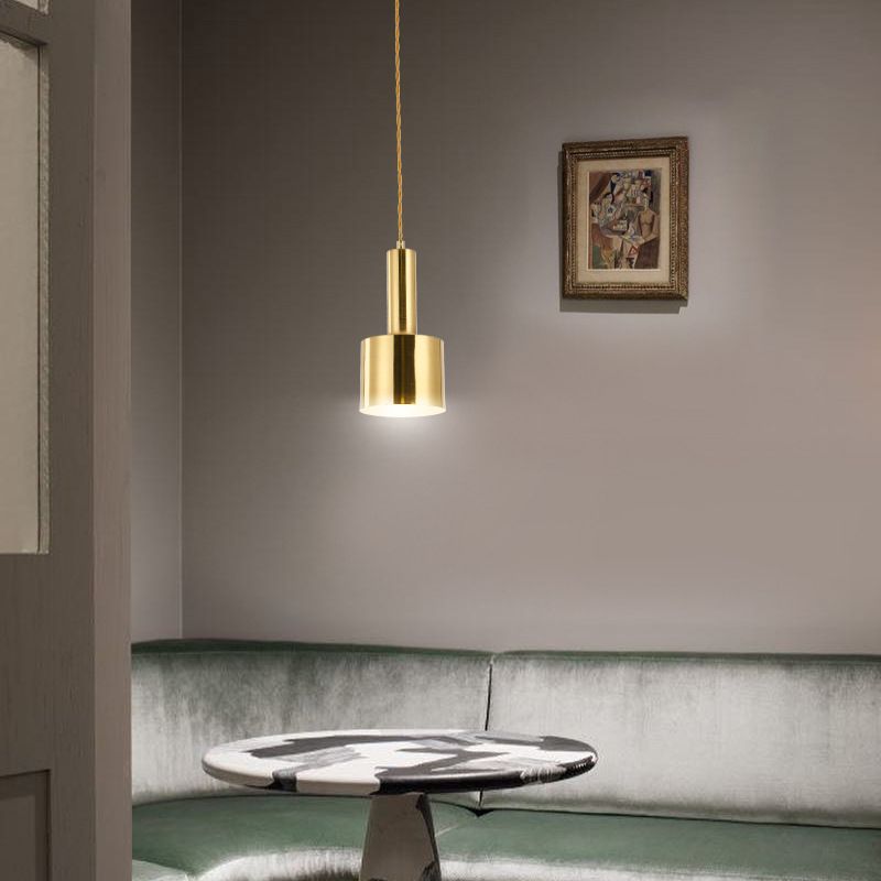 Lámpara de colgante de cilindro de hierro de luz de luz de un solo colgante moderno en oro en oro
