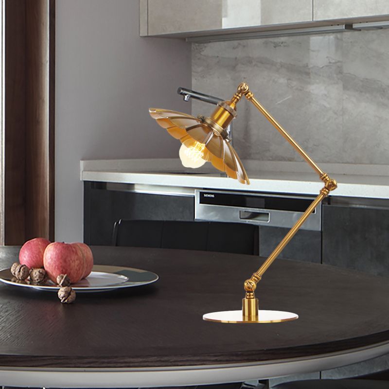 Lampada da tavolo svasata elegante industriale in metallo a 1 luce Lampada da tavolo per sala da pranzo con braccio di lunghezza 8"+8"/8"+8"+8" in oro