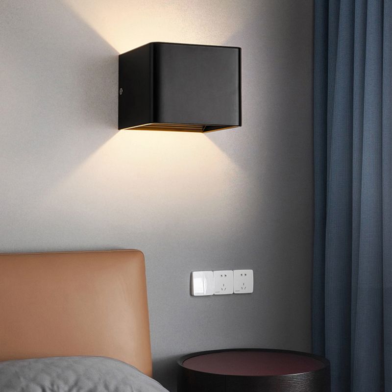 Simple Wall Mount Light Modern LED Wall Sconce Light with Metal Shade for Bedroom