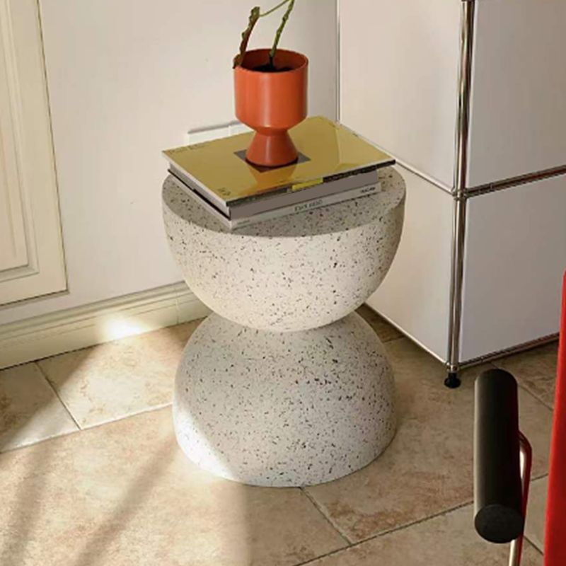 Contemporary 15.74" Wide End Table Round Concrete Side Table