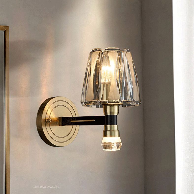 Pronzo della parete d'oro di rame in stile artistico moderno cono troncato Luce murale di cristallo per soggiorno