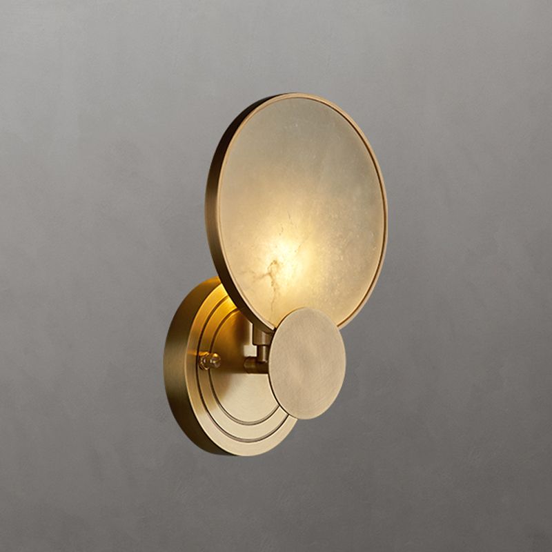 Retro Style Brass Wall Light Round Shape Gold Wall Sconce with Mica for Living Room
