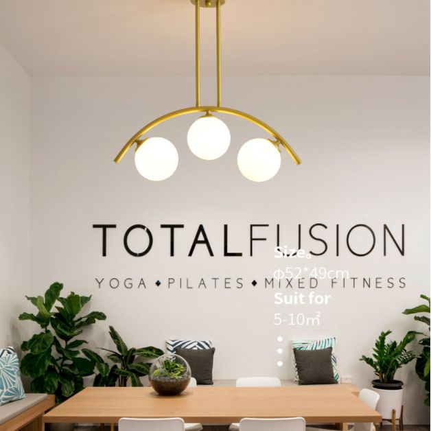 Mid-Century Modern Gold Metal Island Pendant Lighting Spherical Glass Island Ceiling Light for Dining Table