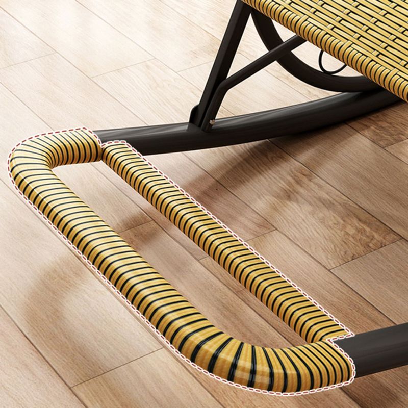 Modern Spindle Rocking Chair Metal Frame Wheel Handrail Woven Rope Rocker Chair for Home