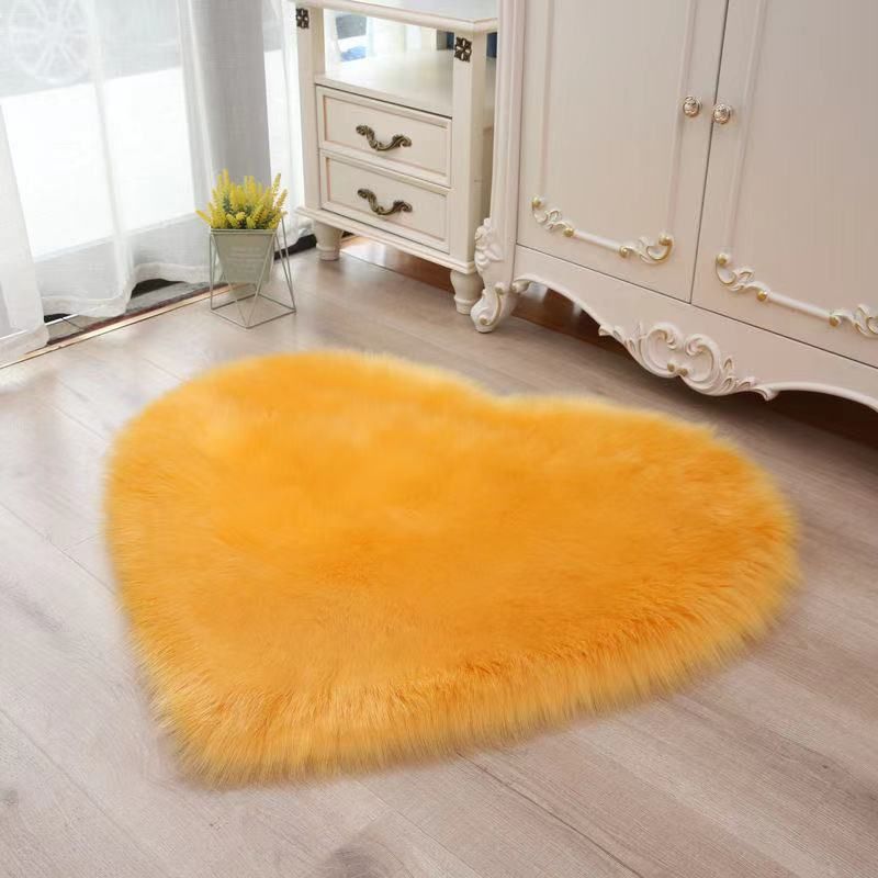 Villus Solid Color Rectangle Rug Heart-Shaped Stain Resistant Rug for Home Decor
