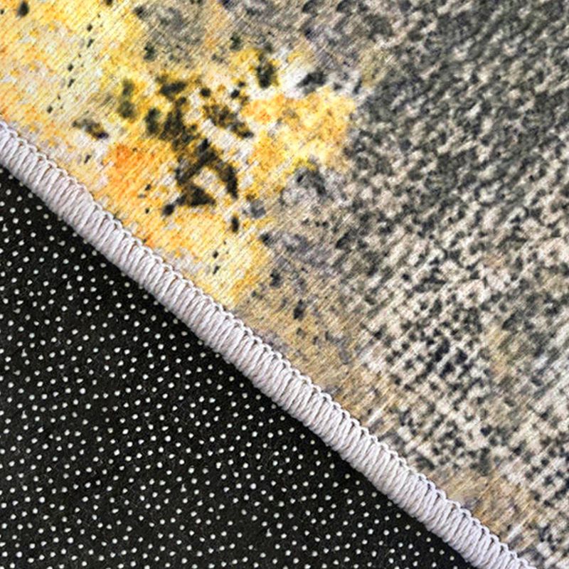Light Gold Modern Rug Polyester Graphic Rug Washable Rug for Drawing Room