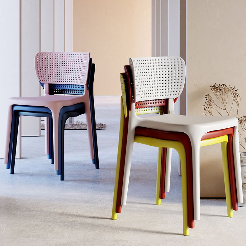 Silla lateral de plástico moderna para interiores y exteriores, silla de comedor con respaldo abierto sin brazos