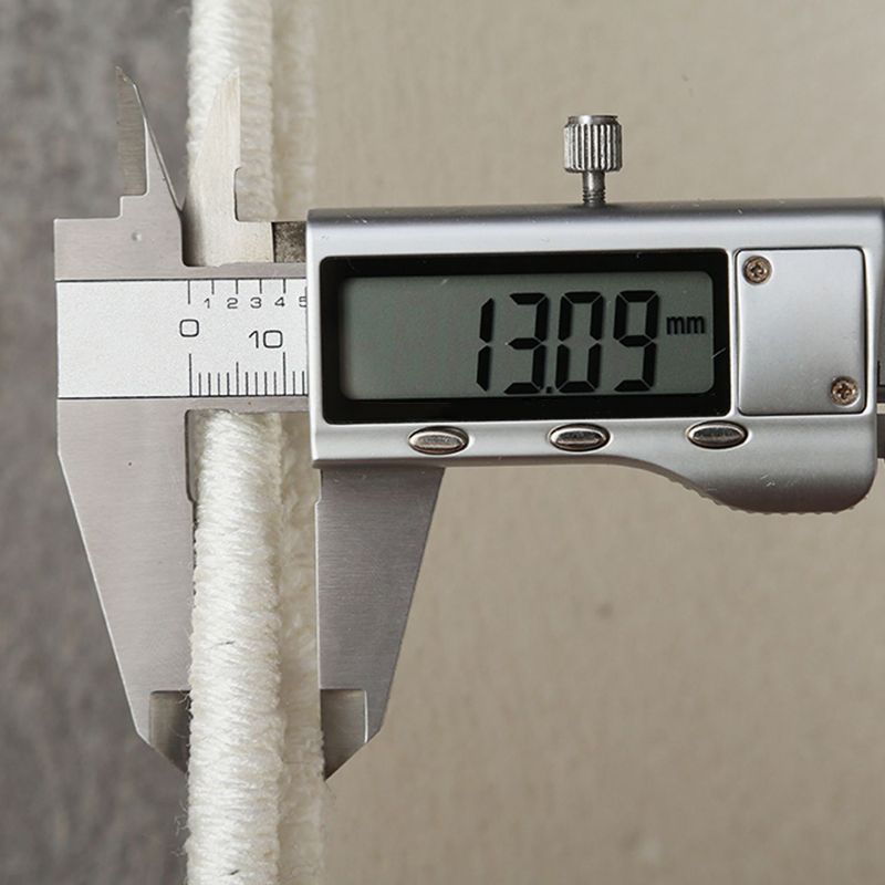 White Tone Modern Indoor Rug Polyester Abstract Lines Carpet Stain Resistant Rug for Home Decoration