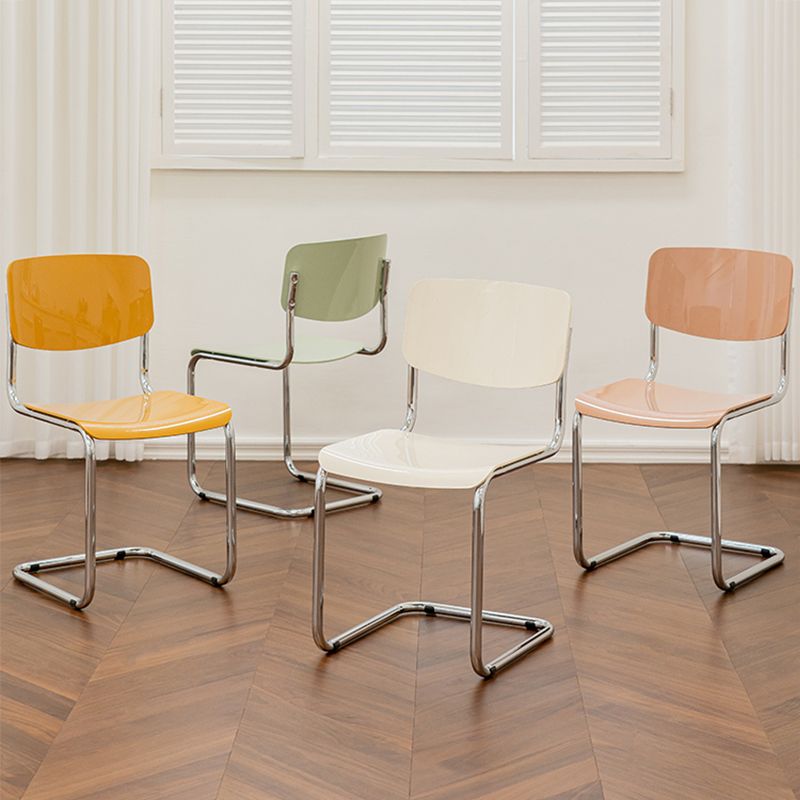 Industrial Armless Indoor Chair Plastic Open Back Side Chair with Metal Base