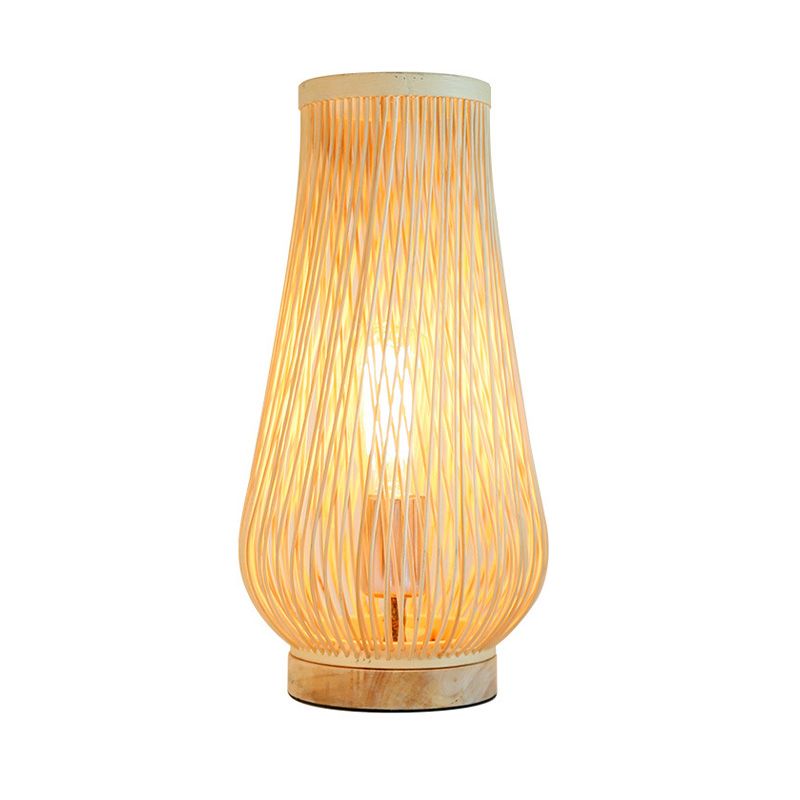 Lampada da tavolo per camera da letto a testa singola Lampada da scrivania beige in stile asiatico con paralume in bambù a goccia