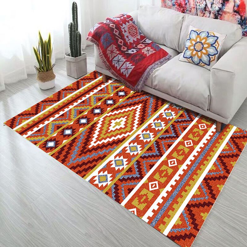 Tapis de géométrie audacieux Polypropylène Bohemia Carpet Pet Friendly Machine Washable Not Slip Rapier pour le salon