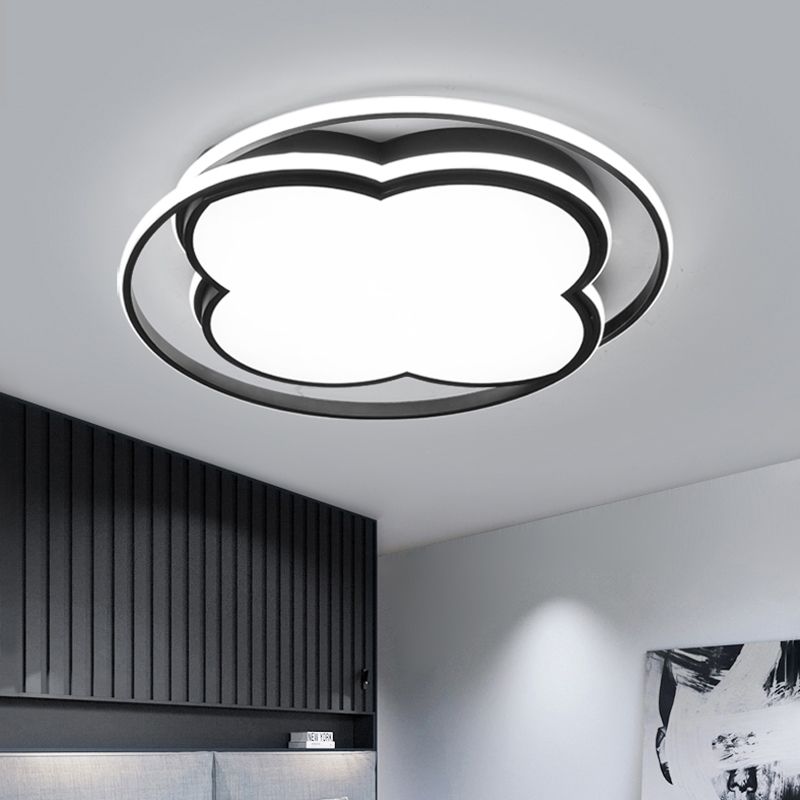 Florale LED-Unterputz-Deckenleuchte, minimalistische Metall-Schlafzimmer-Unterputzleuchte in Schwarz