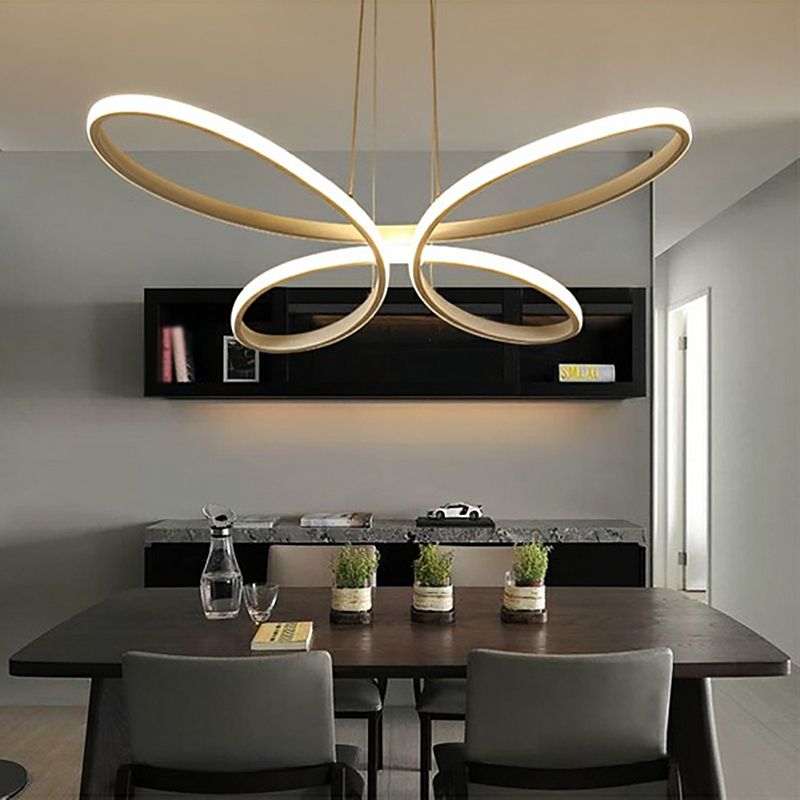 Goldene LED Kronleuchter Acryl LED Federung Licht moderne Stile für Wohnzimmer Schlafzimmer