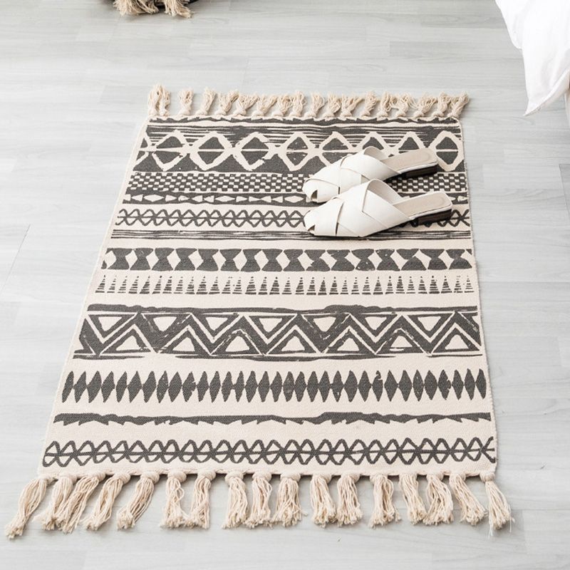 Rapis boho multi-couleurs Mélange de coton Southwestern Modèle Tapis à main le tapis lavable de machine à main avec gland pour la décoration
