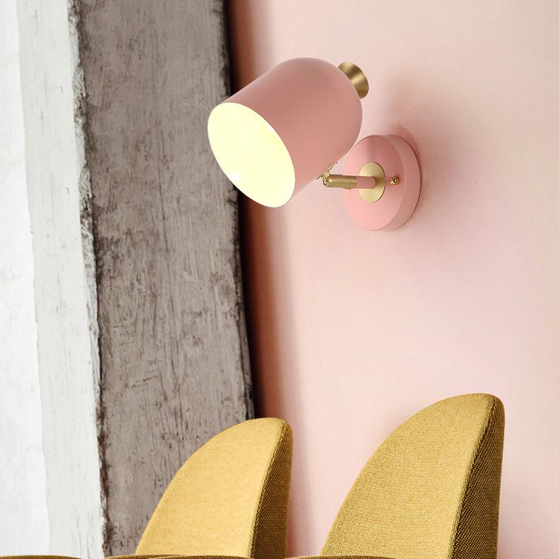 Schattierte Wand montierte Leuchte Nordic-Stil Metall Schlafzimmer Wandleuchte Beleuchtung