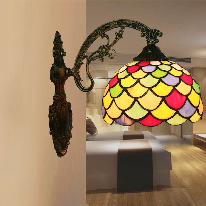 Fishscale Stained Art Glass Wall Lamp Tiffany 1 Bulb Brass Wall Sconce Light with Curved Arm
