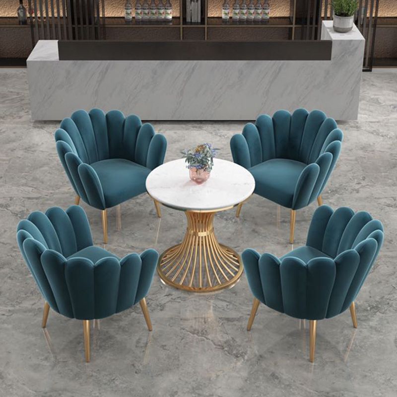 Runder weißer Esstisch Sintered Stone Tisch Luxusstil mit Sockel