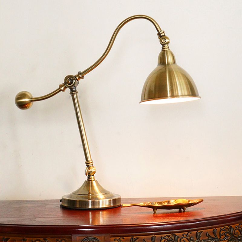 Gouden kom zwenkarm nachtkastje licht retro metallic 1 hoofd slaapkamer tafelverlichting