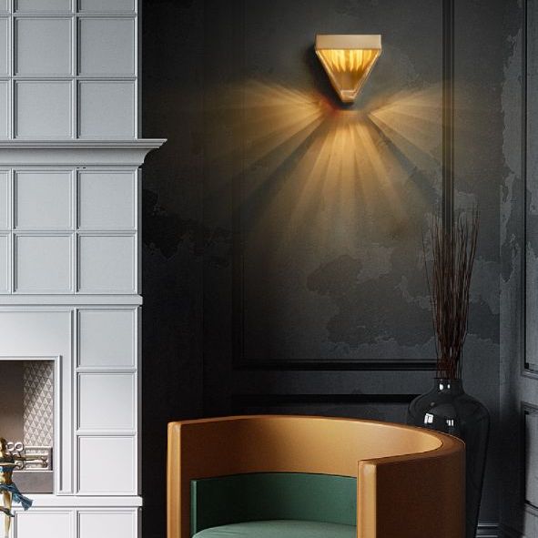 Modern Minimalist Style Geometric Wall Mounted Light Fixture Crystal 1 Light Wall Sconces for Bedroom