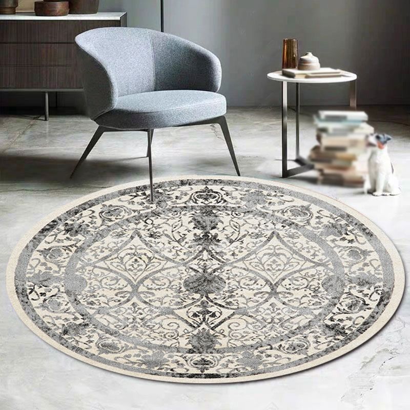 Antique Round Carpet Retro Floral Print Indoor Rug Polyester Non-Slip Backing Carpet for Living Room