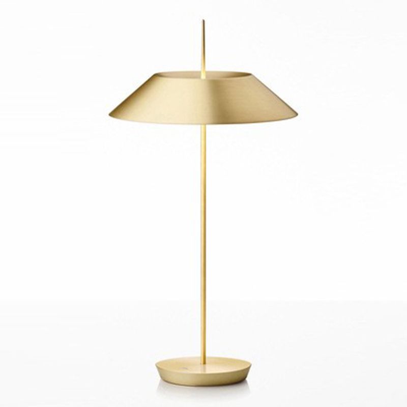 Lampe de table de nuit géométrique moderne en métal 1 lampe de table légère