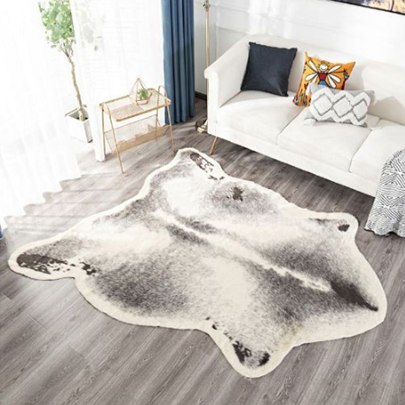 White and Grey Minimalist Rug Synthetics Faux Badger Skin Carpet Washable Pet Friendly Non-Slip Backing Rug for Living Room