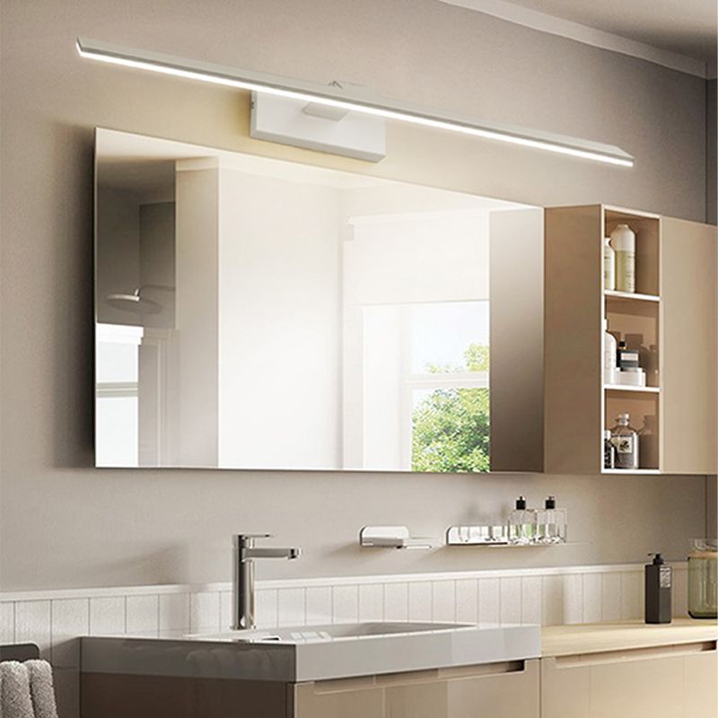 Luci di vanità montate a parete minimalista con braccio regolabile sopra lo specchio per il bagno