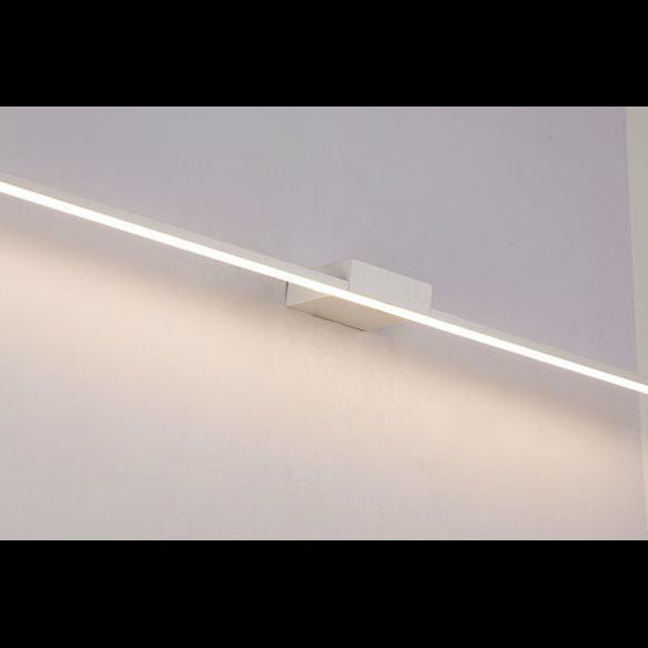 LED Linear Vanity Mirror Lights Modern Style Metal Vanity Sconce pour salle de bain