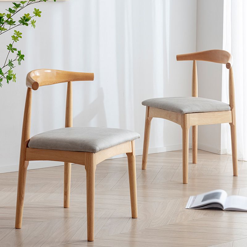 Silla lateral escandinava para el hogar, silla de comedor tapizada de madera con respaldo abierto