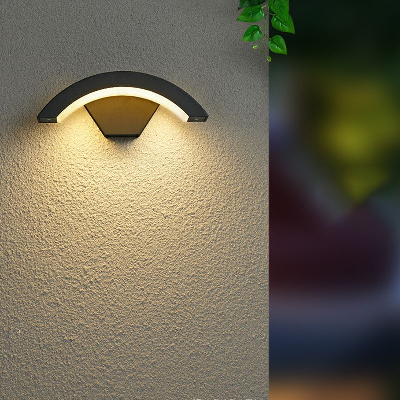 Modern Metal Wall Sconce Arc Shape Wall Light with Acrylic Shade for Courtyard