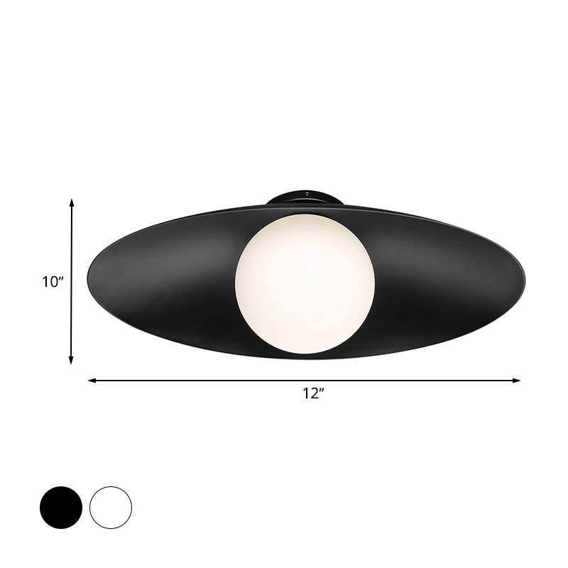 Plafonnier de couloir à 1 lumière en verre dépoli à montage encastré Orb simple en noir/blanc avec abat-jour ovale en métal