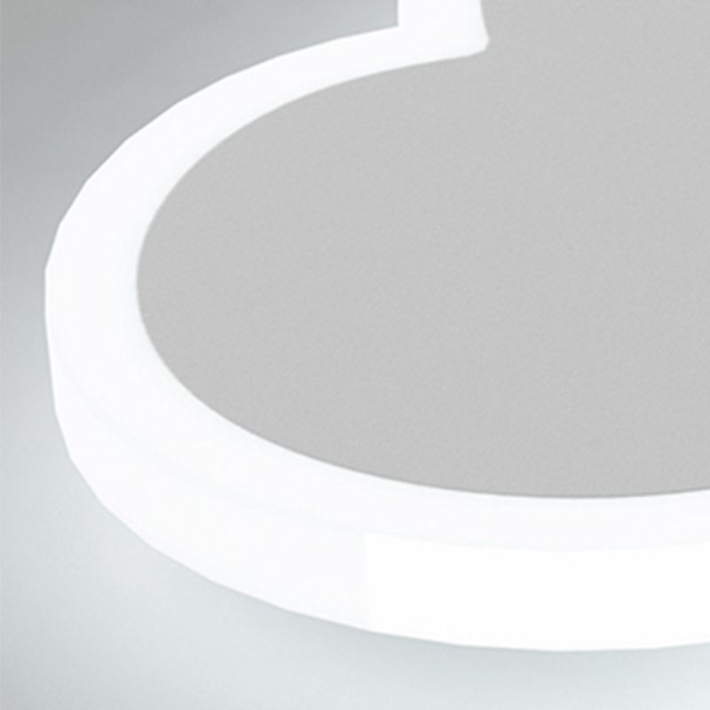 Lampada da soffitto a LED a forma di nuvola bianca con montaggio a incasso in una moderna semplicità in ferro laccato con paralume in acrilico