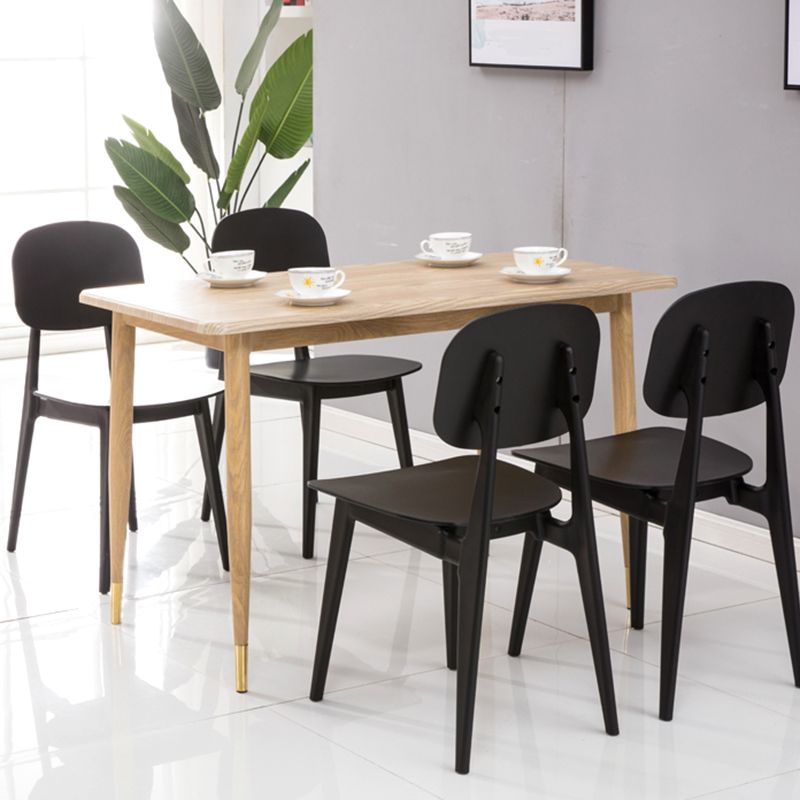 Chaise de salle à manger en plastique de finition mate, chaise de salle à manger à dossier ouvert empilable