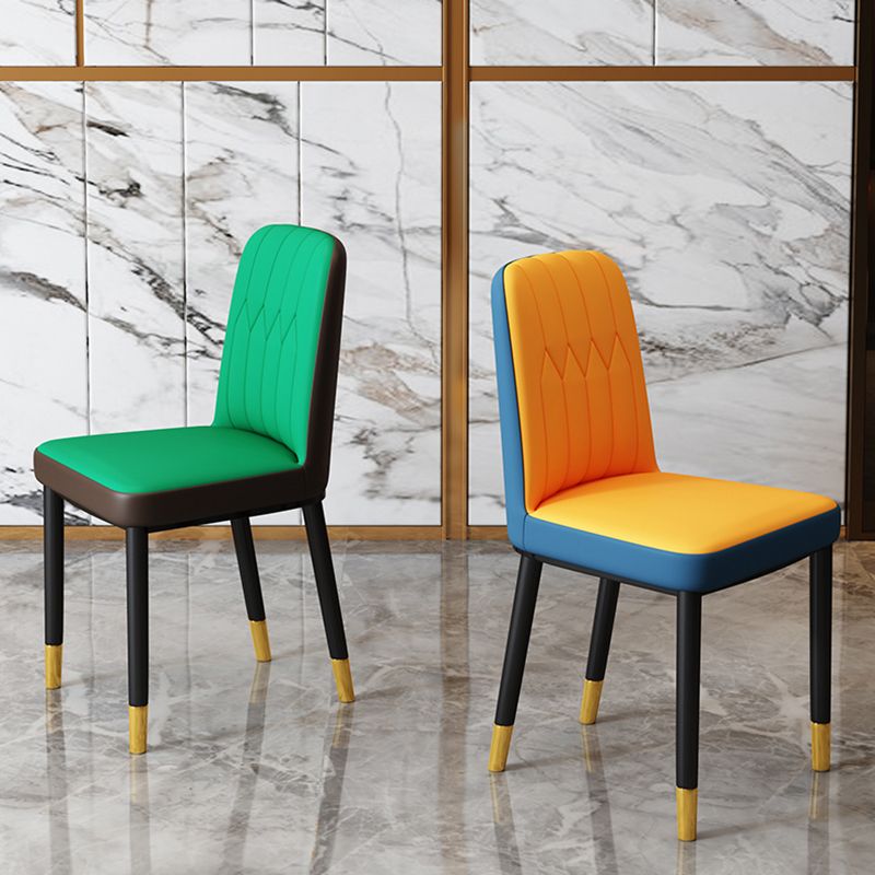 Chaise d'appoint d'intérieur scandinave, chaise de salle à manger rembourrée en métal avec dossier Parsons