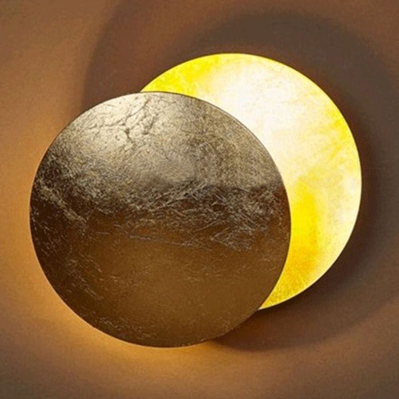 Modern Wall Mount Light 1-Light LED Metal Wall Light with Iron Shade for Bedroom