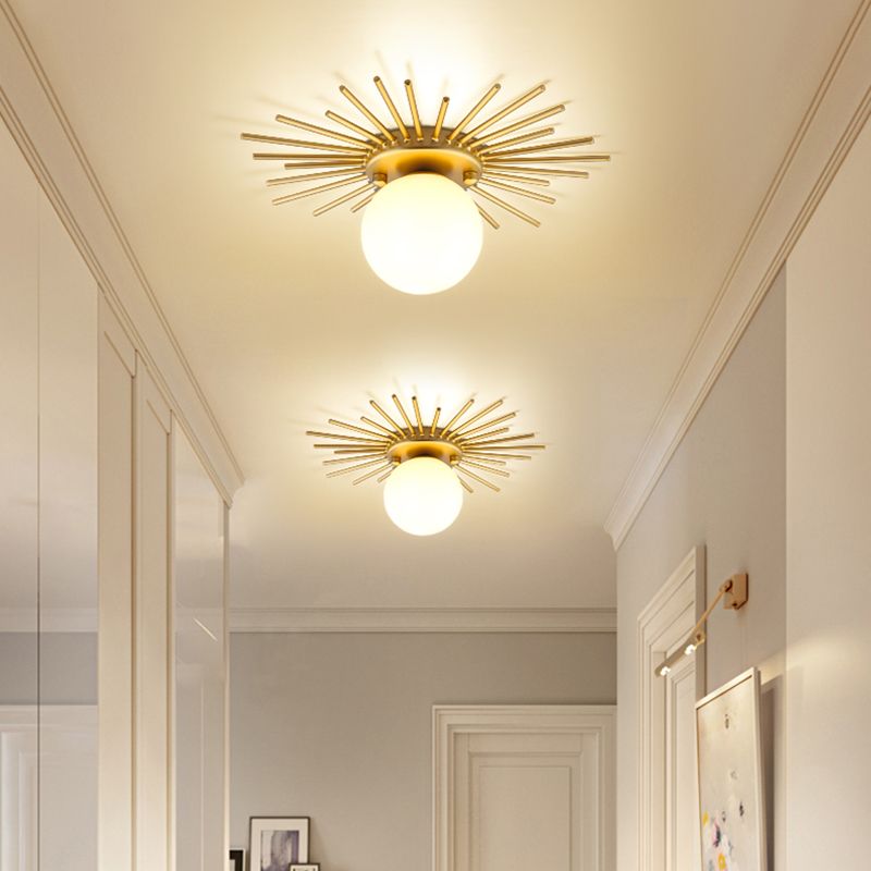 Lampada da soffitto Globe per balcone, con montaggio a soffitto, in vetro, semplice, in oro