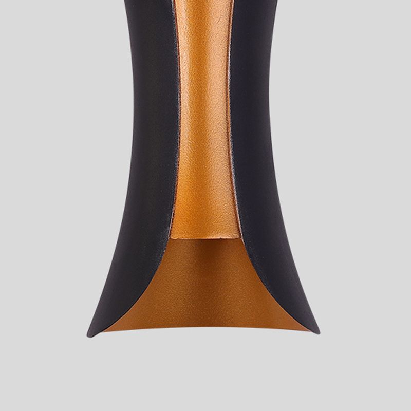 Moderner Stil Geometrischer Schatten Wandleuchten Metall 2 Leuchten Wandmontierte Beleuchtung